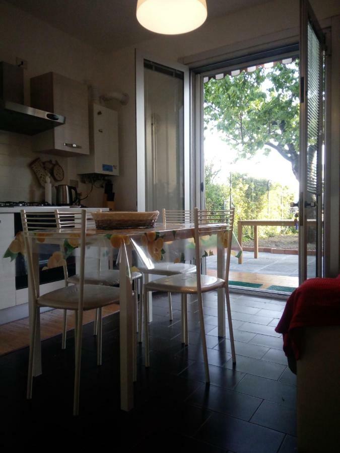 Tigullio Vacations Il Ciliegio Apartment Leivi Exterior photo