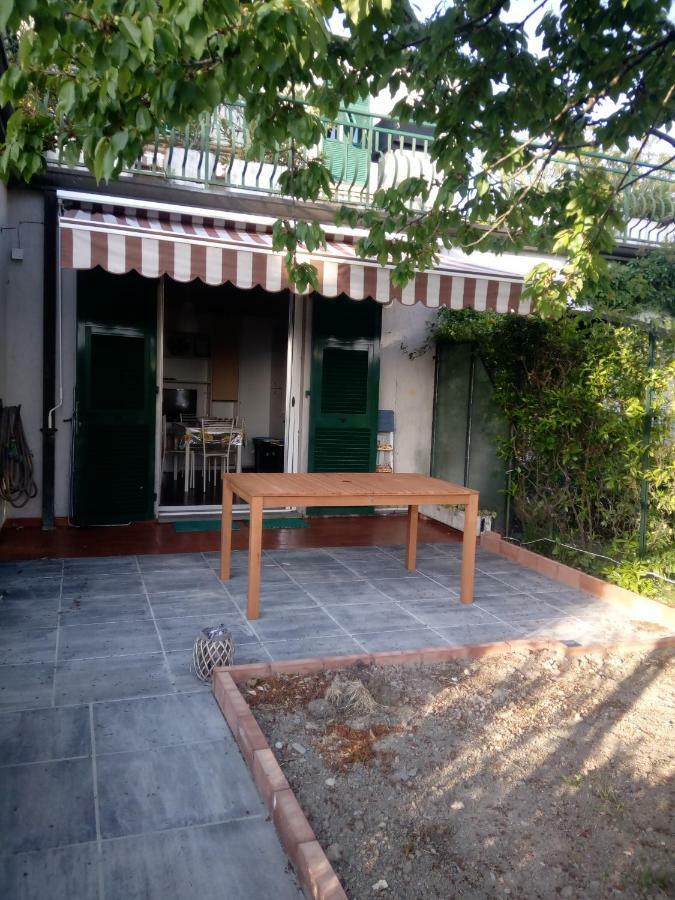 Tigullio Vacations Il Ciliegio Apartment Leivi Exterior photo