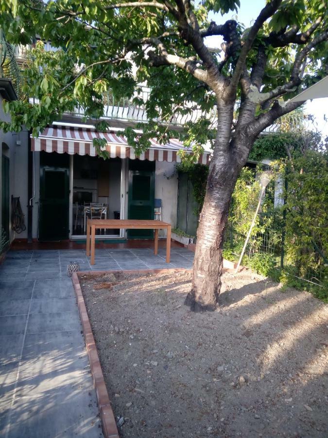 Tigullio Vacations Il Ciliegio Apartment Leivi Exterior photo